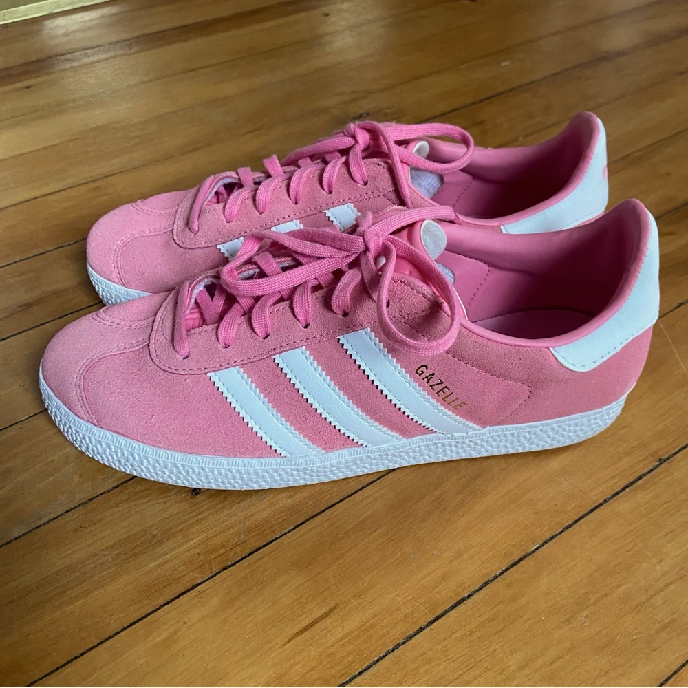 Adidas Gazelle | Pink | Size Women’s 7 (Men’s 5)